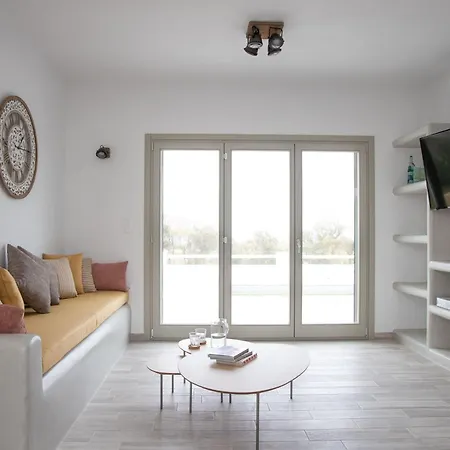 Plaka Naxos - Matina Sofia Villa *